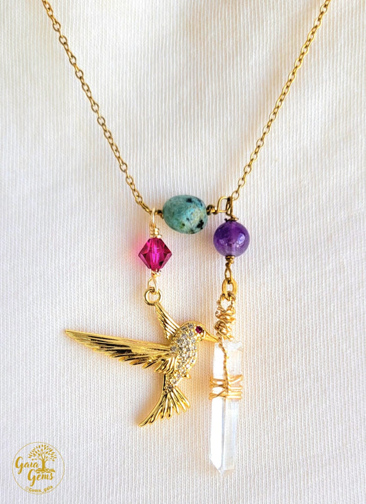 Colar Colibrí con cuarzos , Turquesa, Amatisya y Swarovsky.