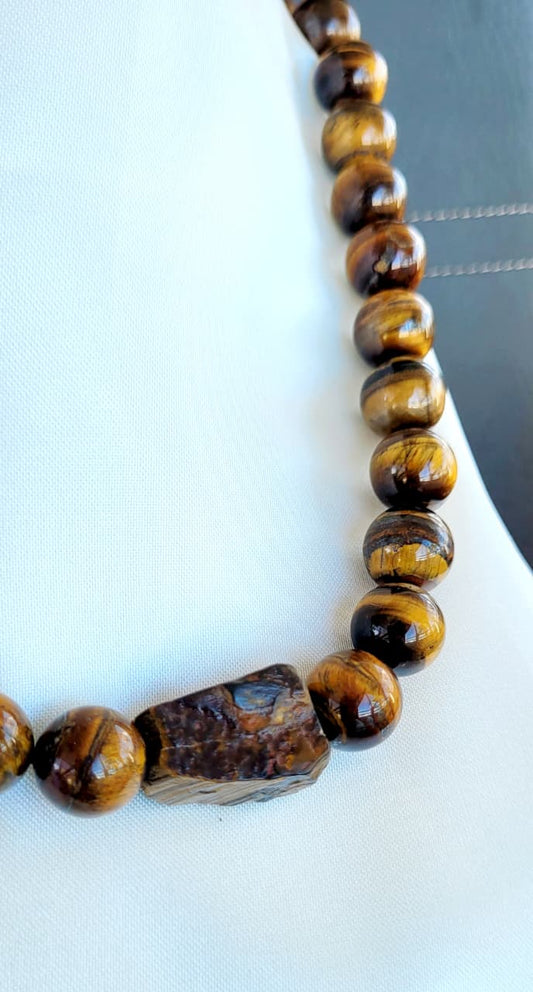 Collar El Ojo del Destino: Un Amuleto de Protección